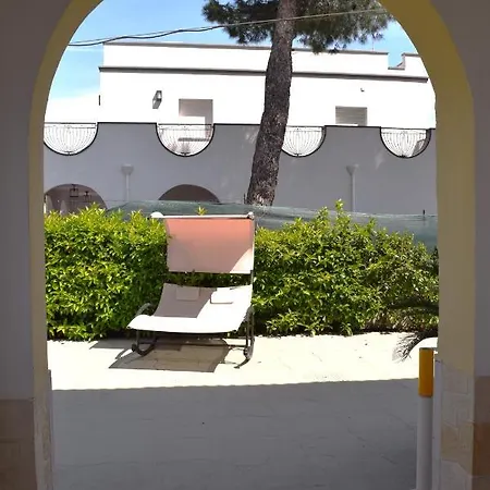 Le Mimose 3* Пульсано